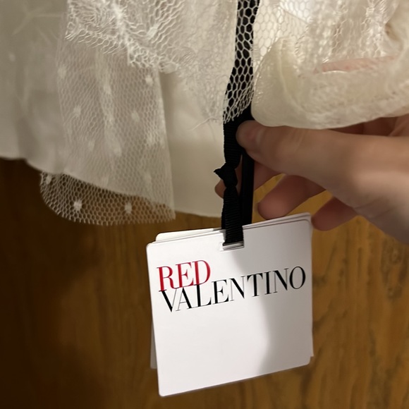 Valentino point d’esprit tulle top! Sold out everywhere - Picture 4 of 5